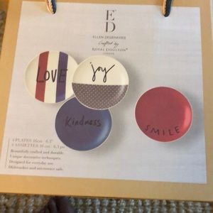 Ellen DeGeneres mini plates